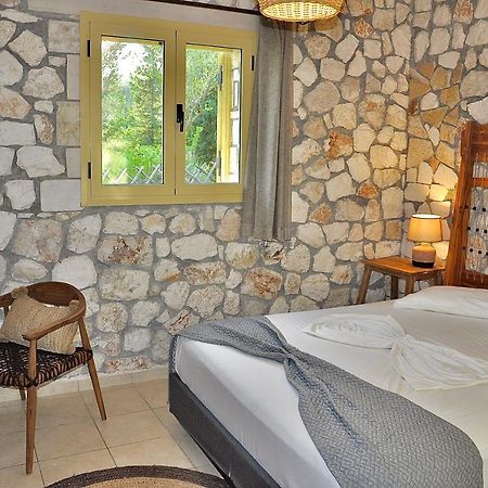 Stone Villa Kefaloniaprivatevillas トラペザキ エクステリア 写真